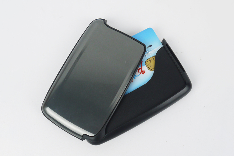 Binne RFID-blokkearjende wallets it wurdich?